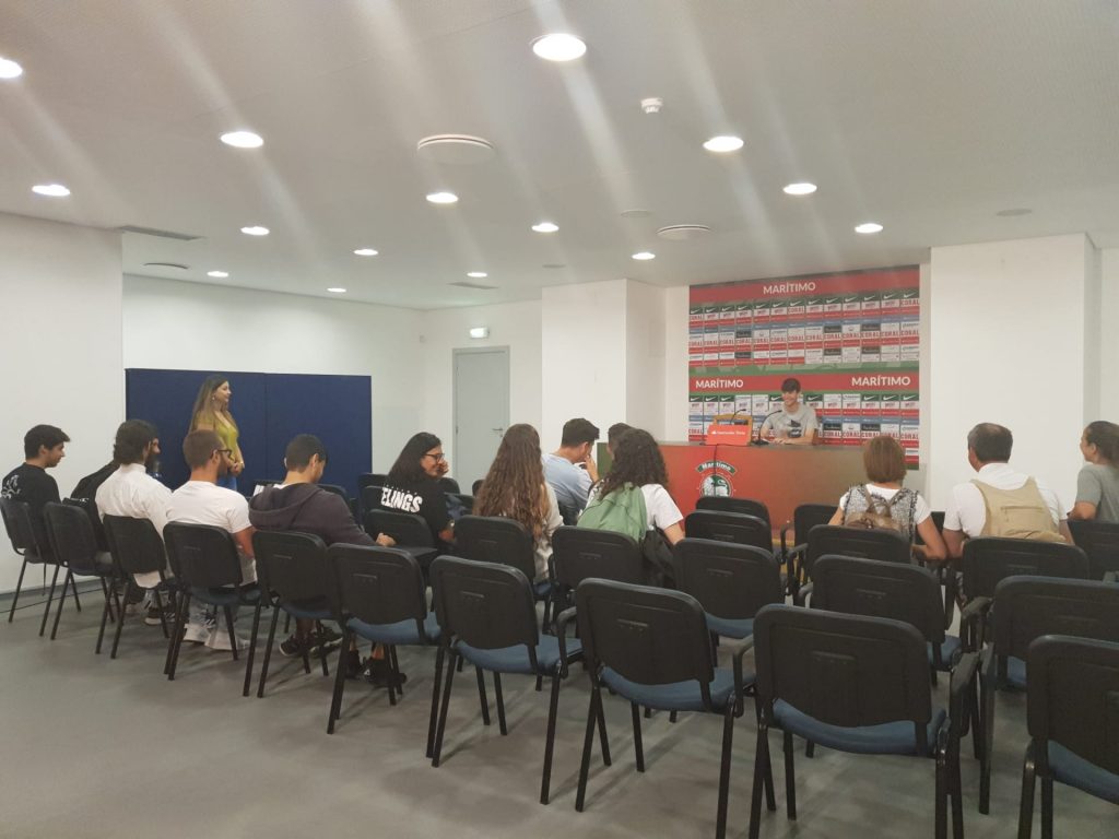 Escola de Machico Visita Estádio do Marítimo