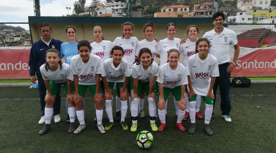 Juniores Femininos do Club Sport Marítimo