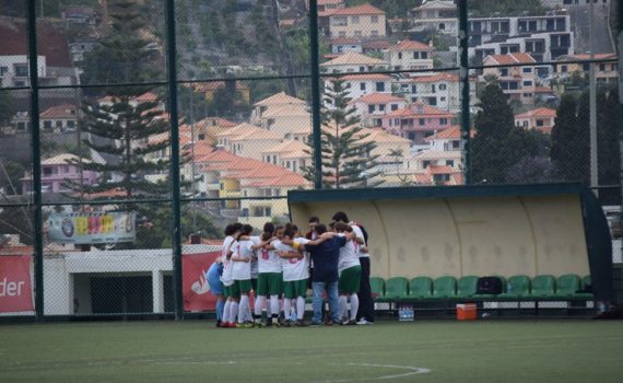 Juniores Femininos do Club Sport Marítimo