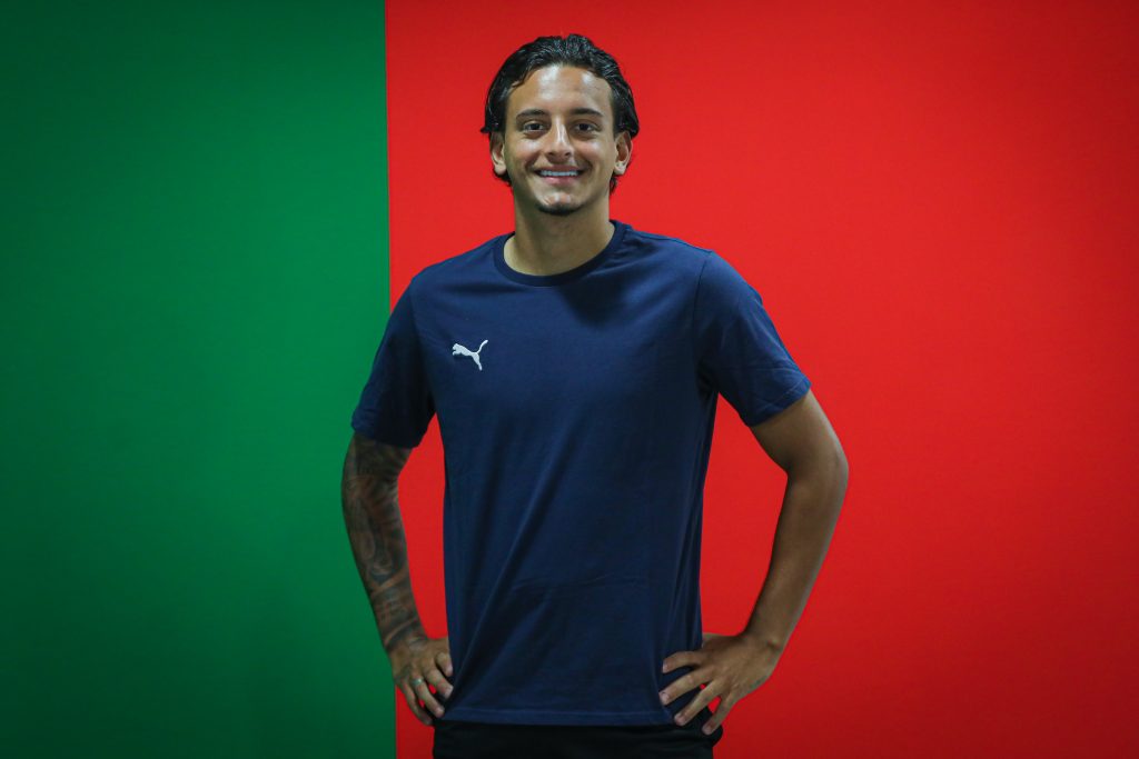 Kauê de Deus reforça o Marítimo Sub-23