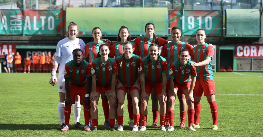 Feminino vence Valadares e apura-se para os quartos de final da Taça de Portugal