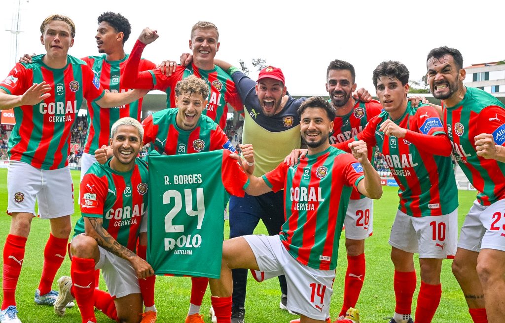 Marítimo vence FC Porto B diante de forte apoio no Caldeirão